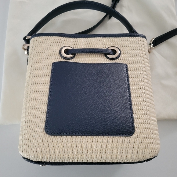 Kate spade Eva  Straw Small Bucket bag. - Picture 5 of 11